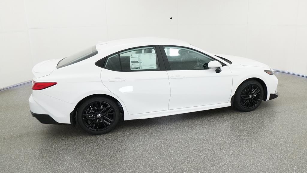 2025 Toyota Camry SE photo 20