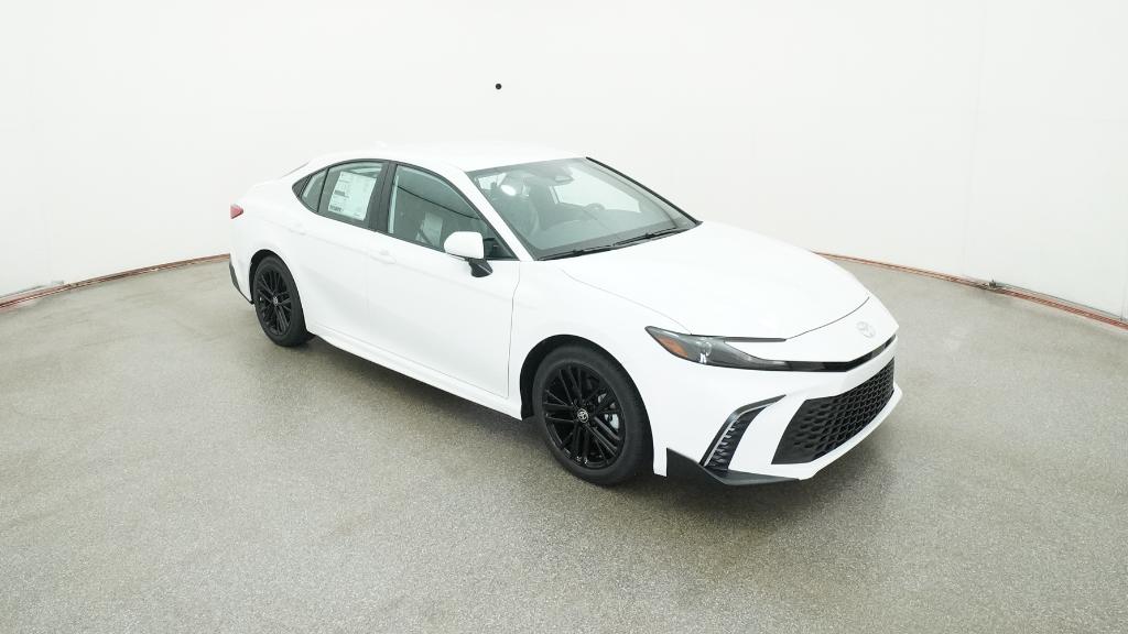 2025 Toyota Camry SE photo 4