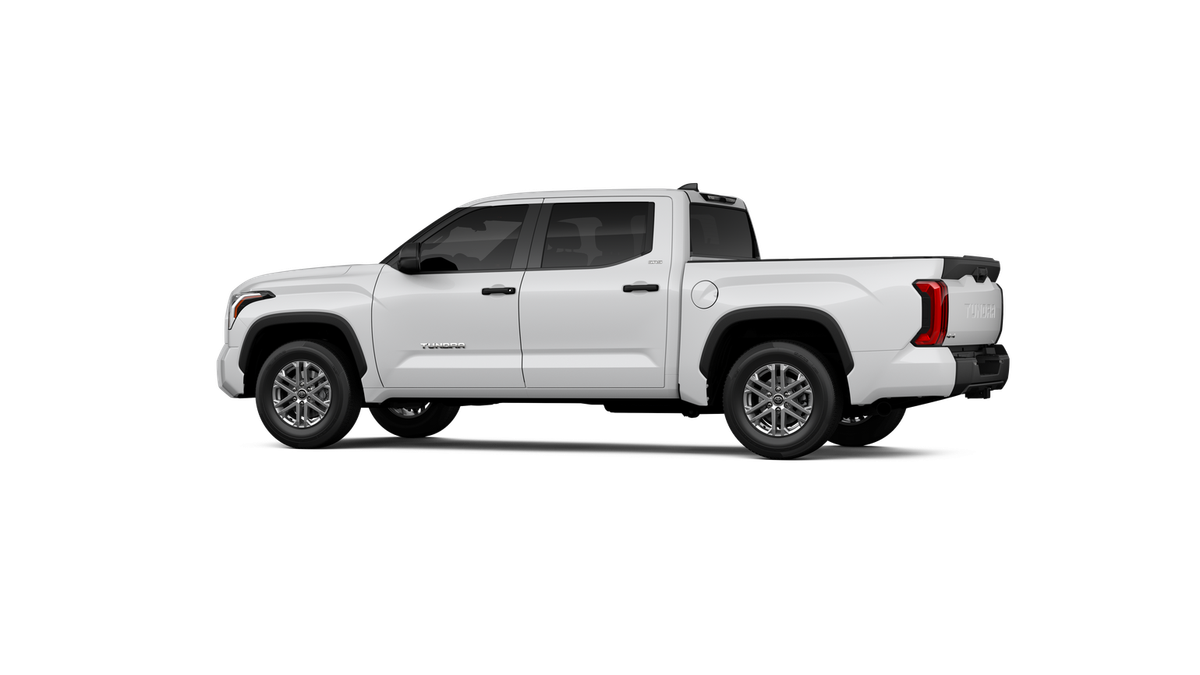 2025 Toyota Tundra SR5 CrewMax photo 8