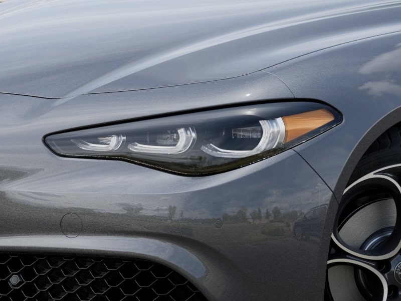 2026 Alfa Romeo Giulia Base - Photo 6