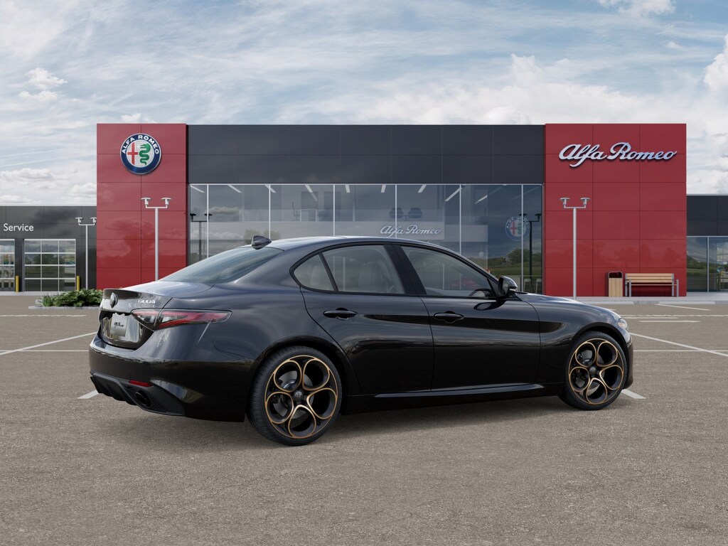 New 2025 Alfa Romeo Giulia INTENSA RWD Sedan