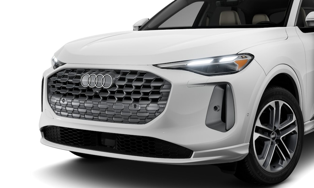 New 2025 Audi 2.0T VUS