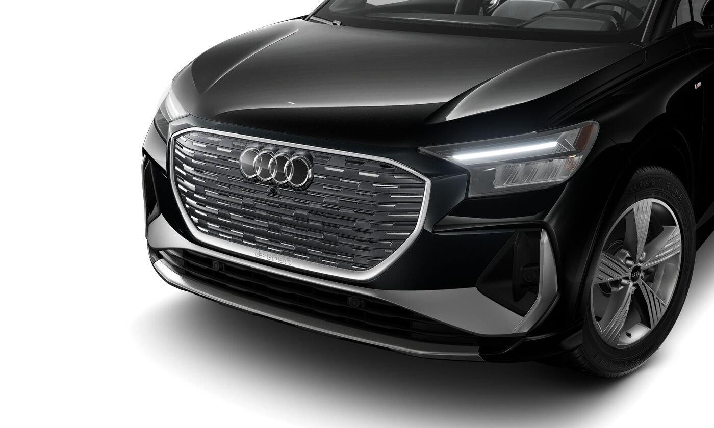 2025 Audi Q4 E-tron 55 Premium Plus photo 2