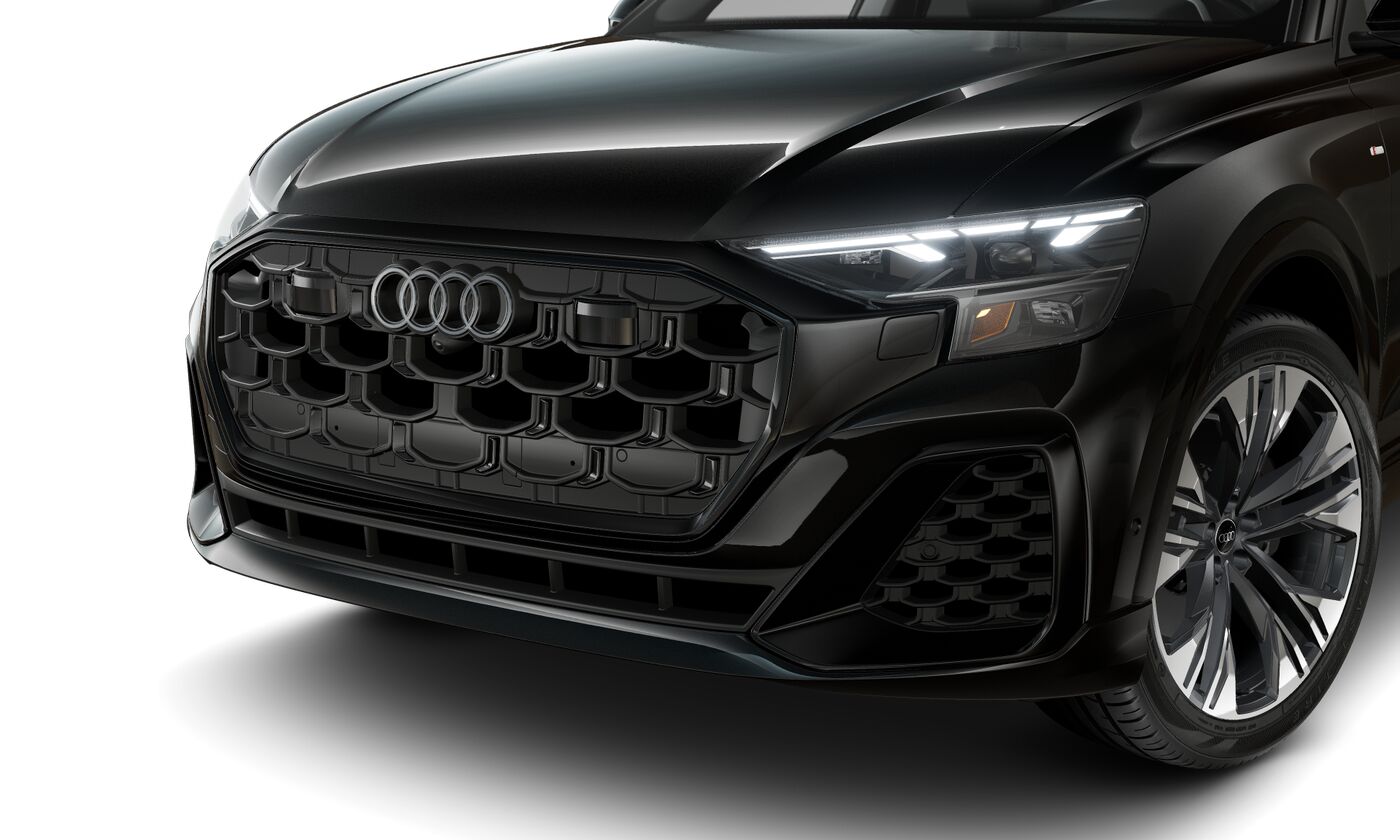 2025 Audi Q8 Premium Plus photo 2