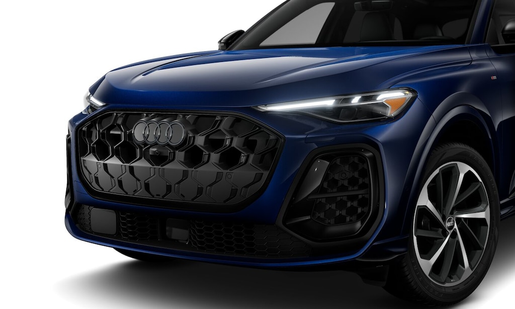 New 2025 Audi 2.0T Technik SUV