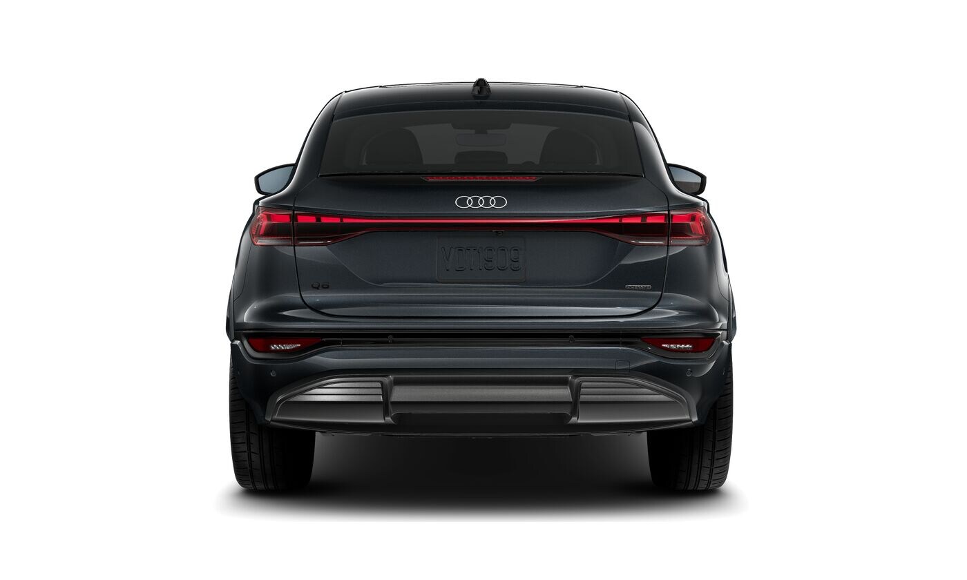2025 Audi Q6 E-tron Premium Plus photo 4