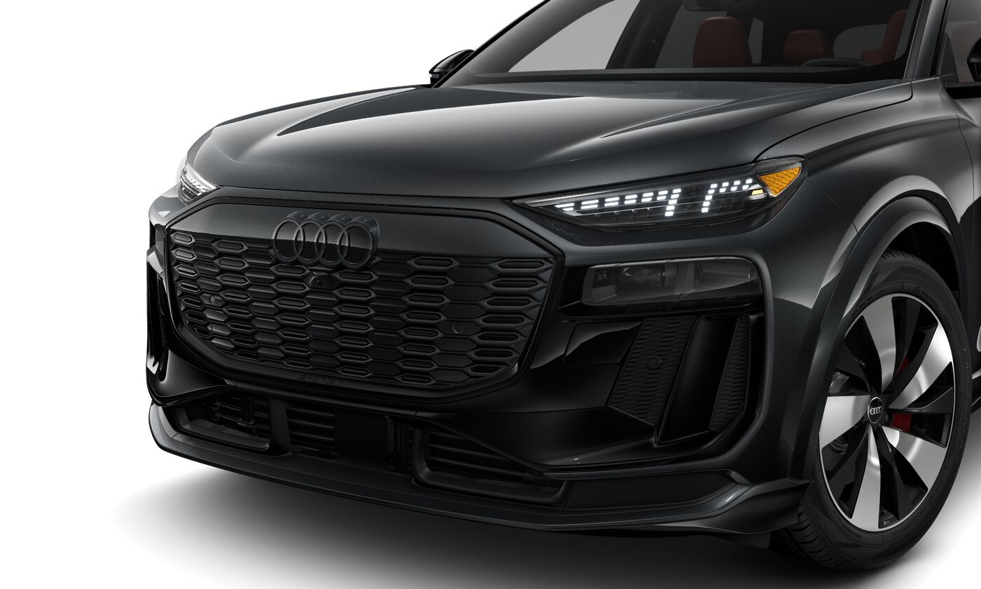 2025 Audi SQ6 photo 2