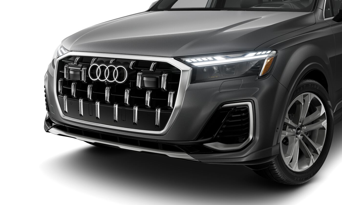 2025 Audi Q7 55 Prestige photo 2