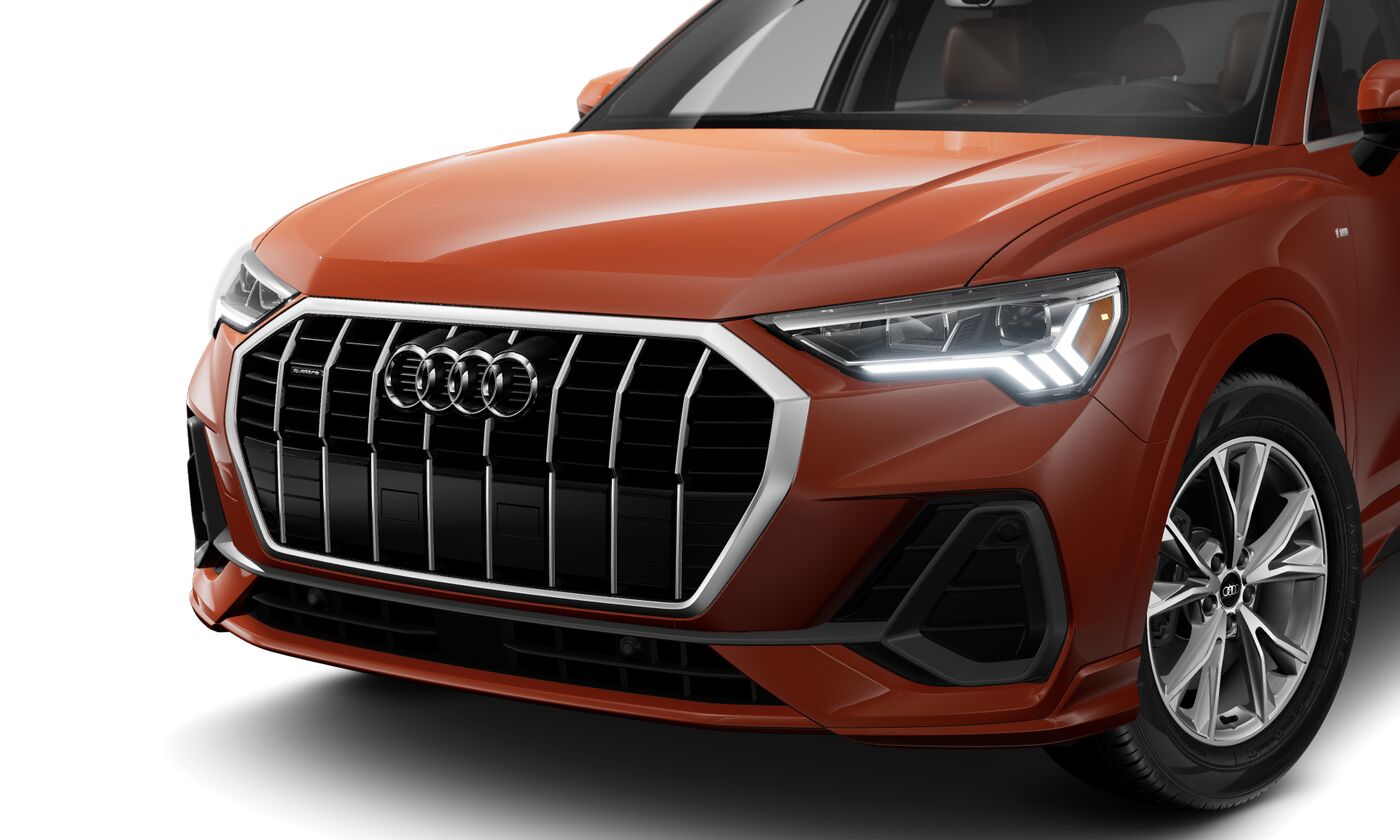 2025 Audi Q3 45 TFSI S line Premium photo 2