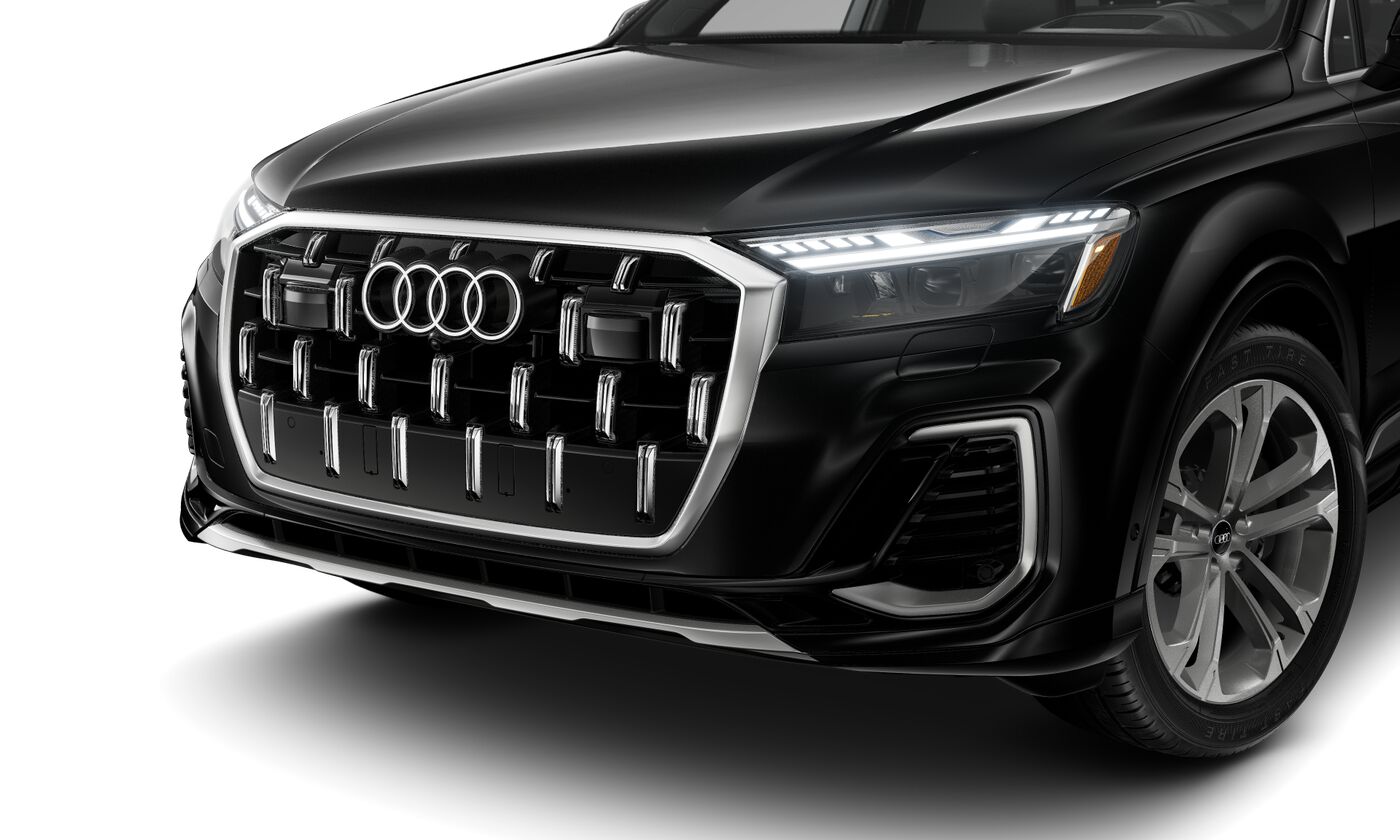 2025 Audi Q7 55 Prestige photo 2