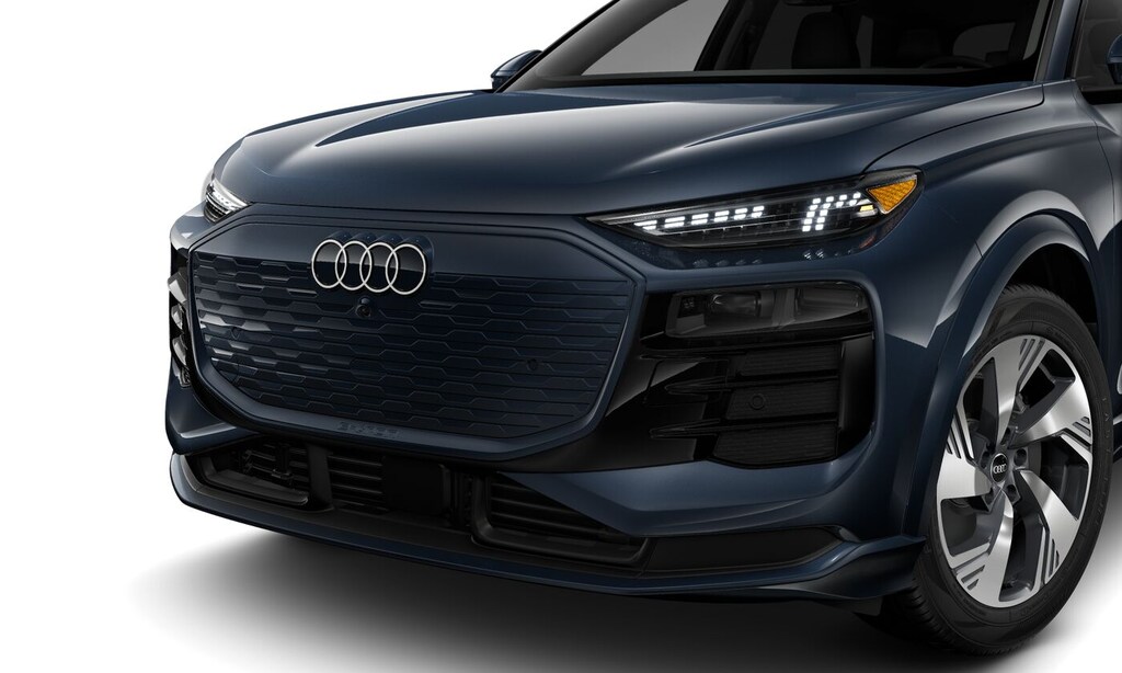 New 2025 Audi Q6 e-tron Prestige SUV