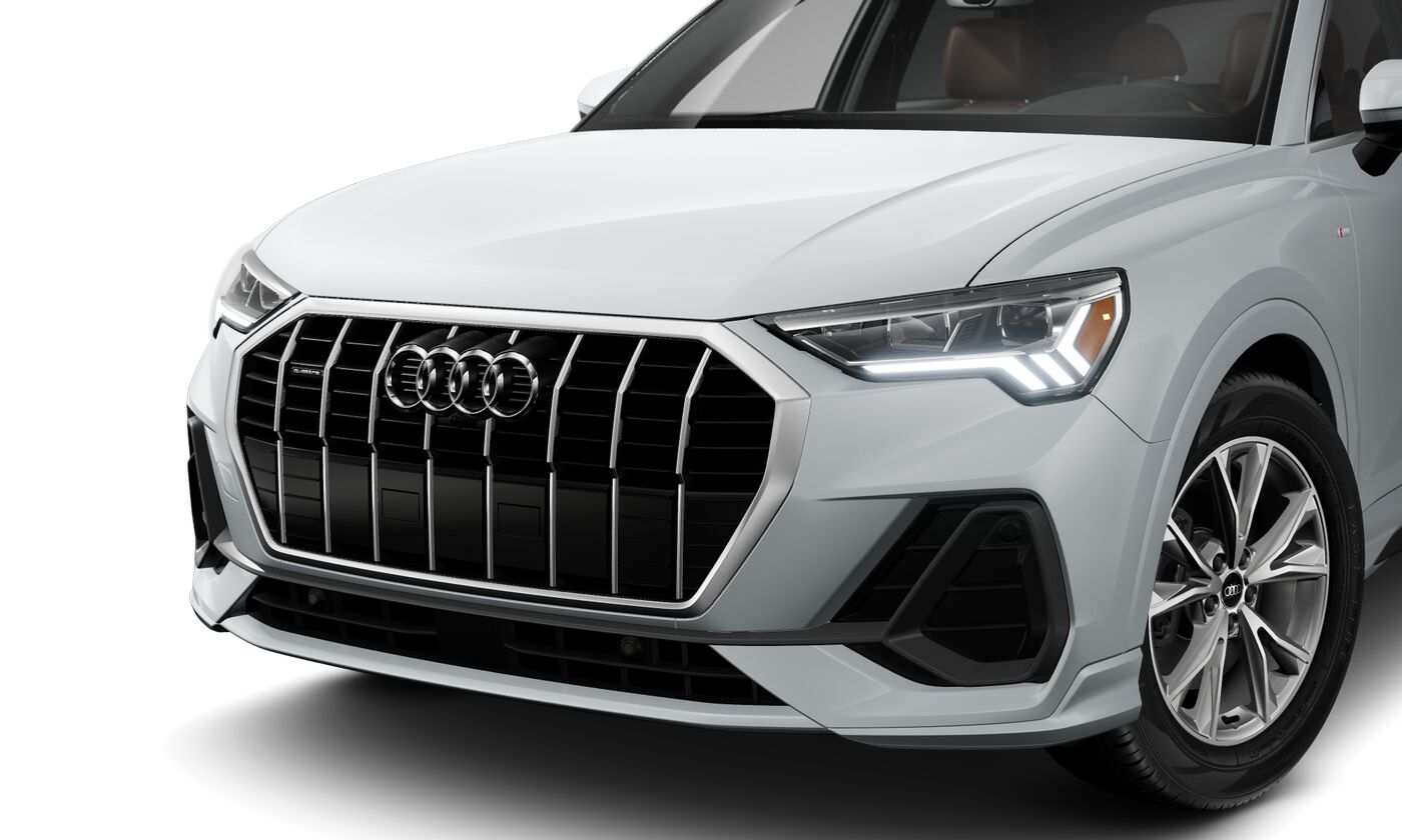 2025 Audi Q3 S line Premium Plus photo 2