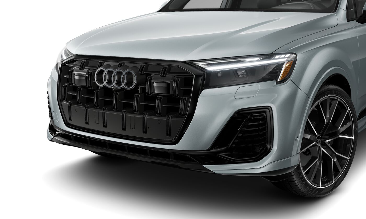 2025 Audi Q7 55 Premium Plus photo 2