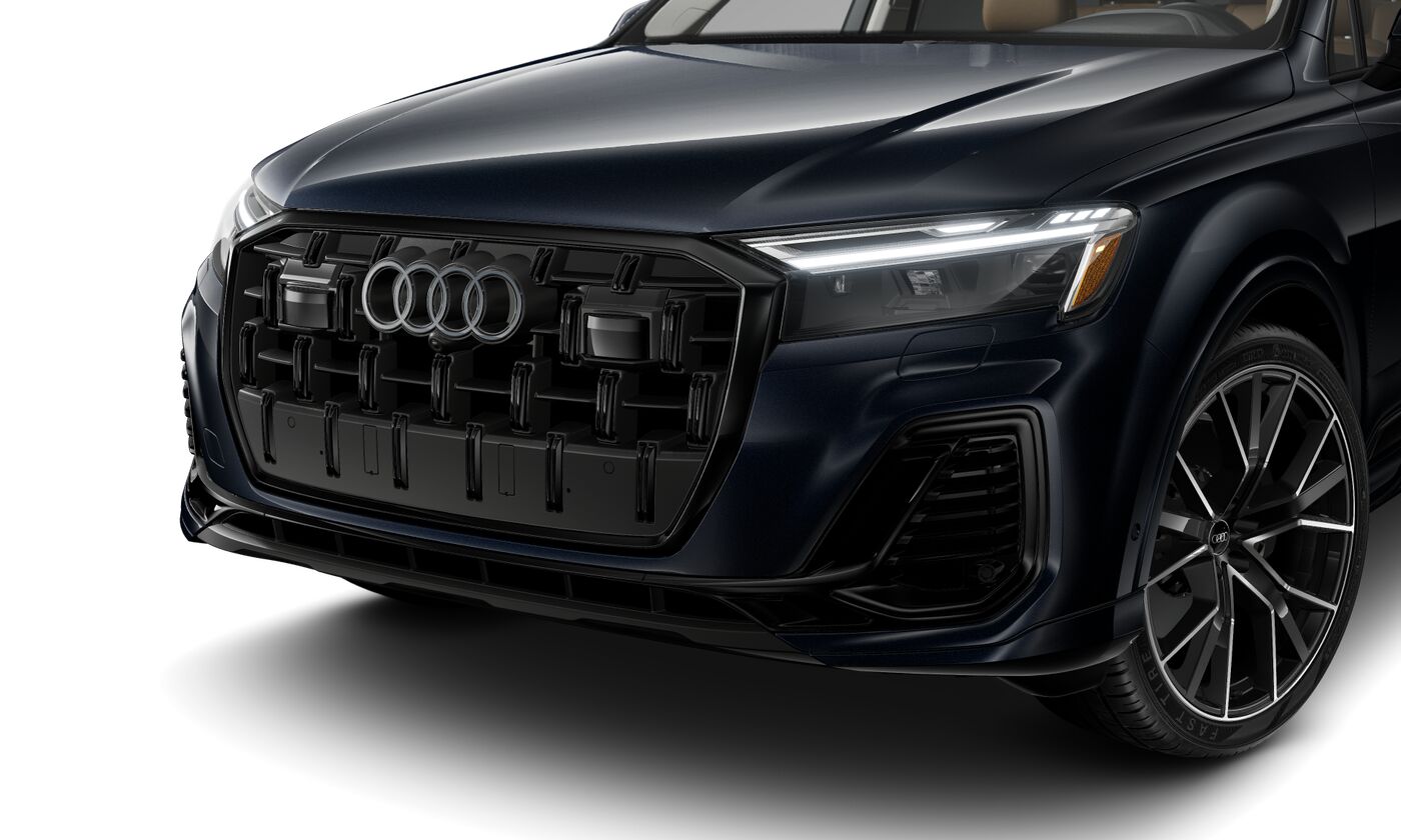 2025 Audi Q7 55 Premium Plus photo 2