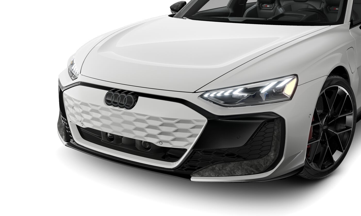 2025 Audi RS e-tron GT Base photo 2