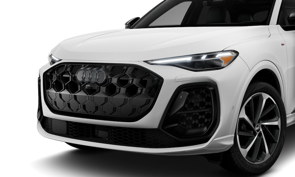 New 2025 Audi 2.0T Technik SUV