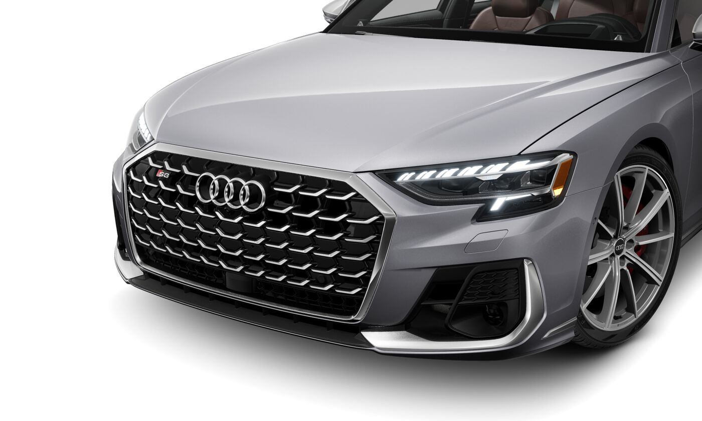 2025 Audi S8 Quattro photo 2