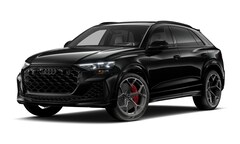 2025 Audi RS Q8 4.0T performance SUV