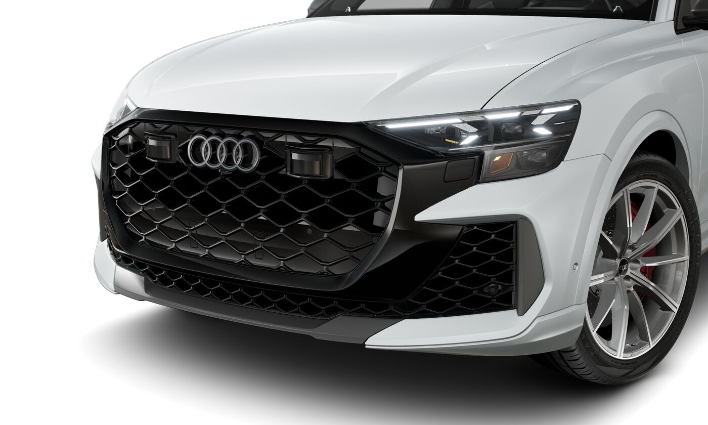 2025 Audi RS Q8 photo 2