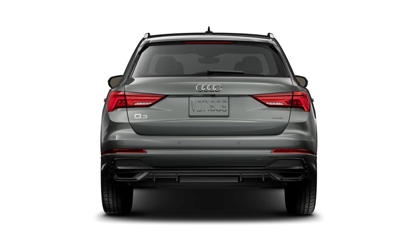 2025 Audi Q3 S line Premium Plus photo 4
