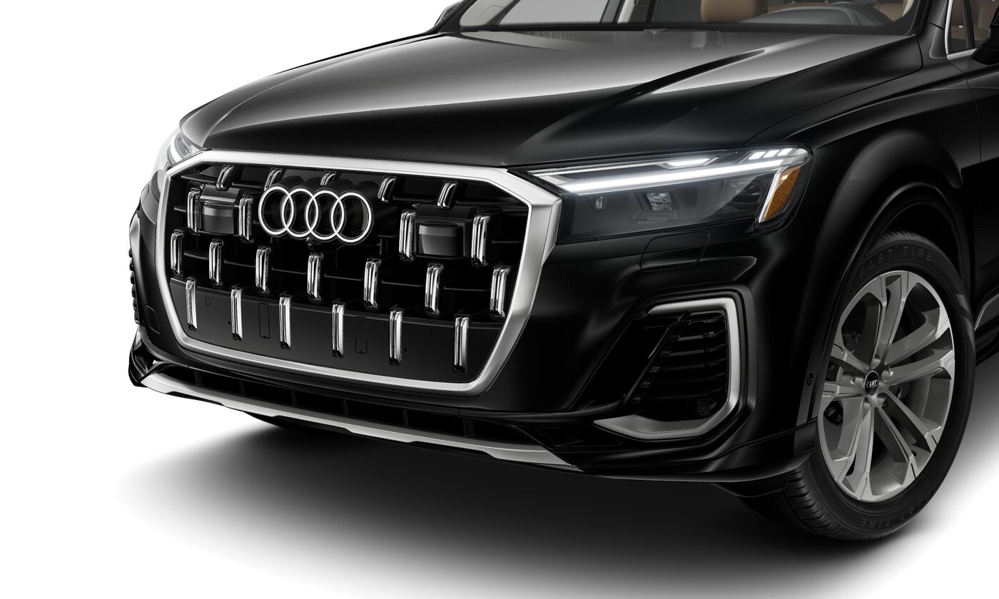 2025 Audi Q7 55 Premium Plus photo 2