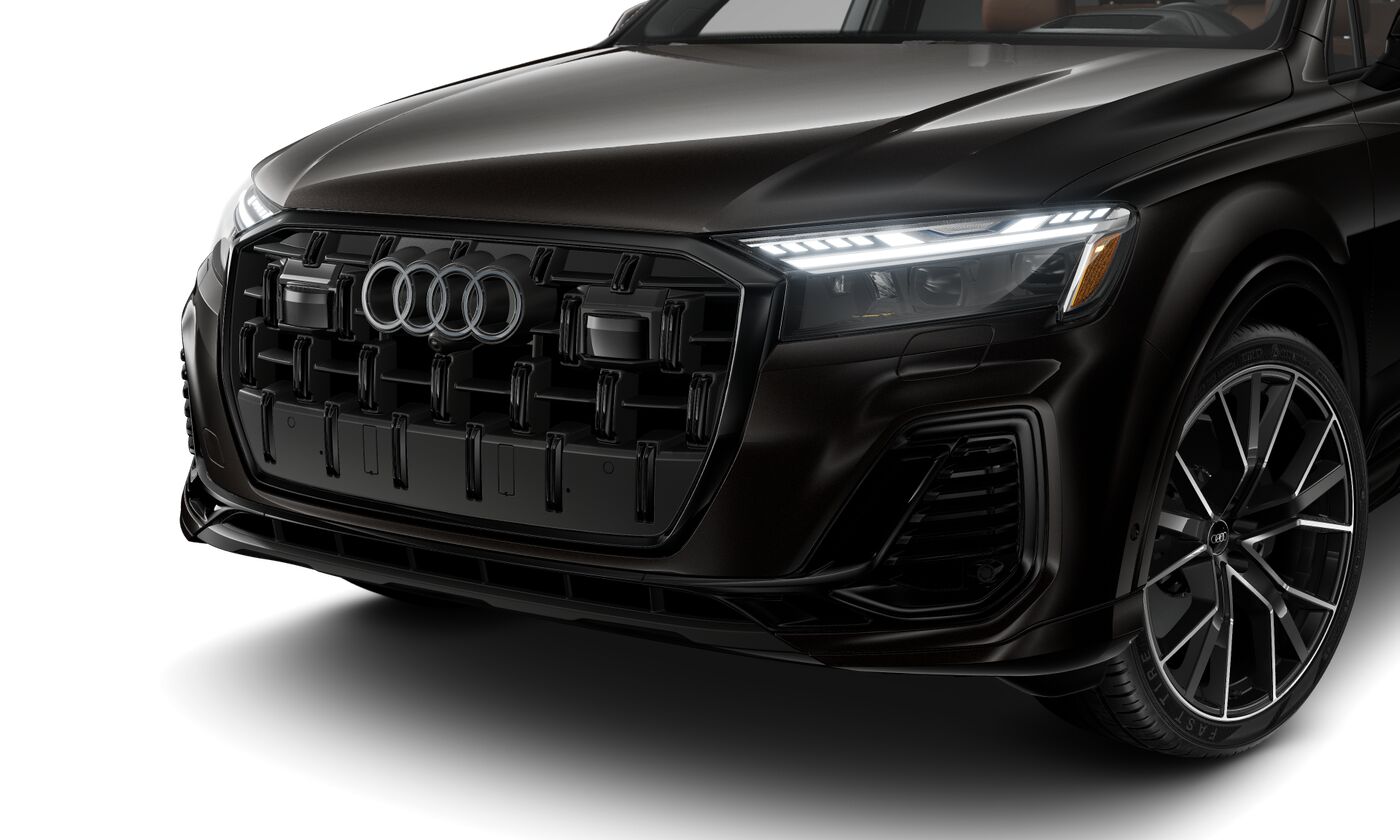 2025 Audi Q7 Prestige photo 2