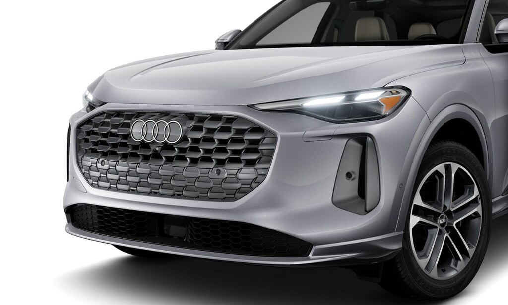 New 2025 Audi  2.0T SUV