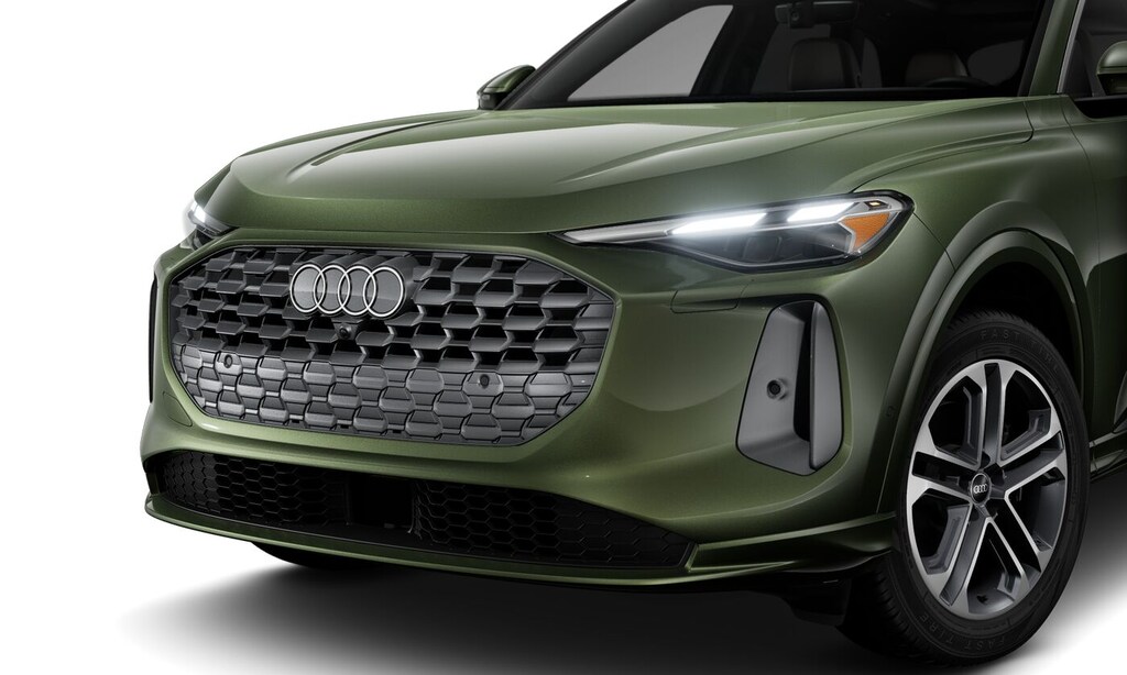 New 2026 Audi Q5 2.0T Premium SUV