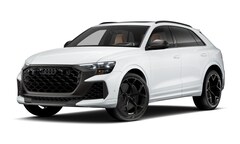 2025 Audi RS Q8 4.0T performance SUV