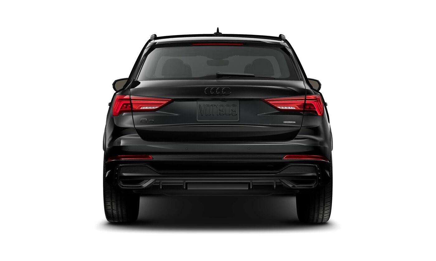 2025 Audi Q3 S line Premium Plus photo 4