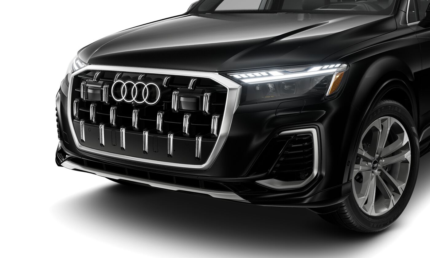 2025 Audi Q7 55 Prestige photo 2