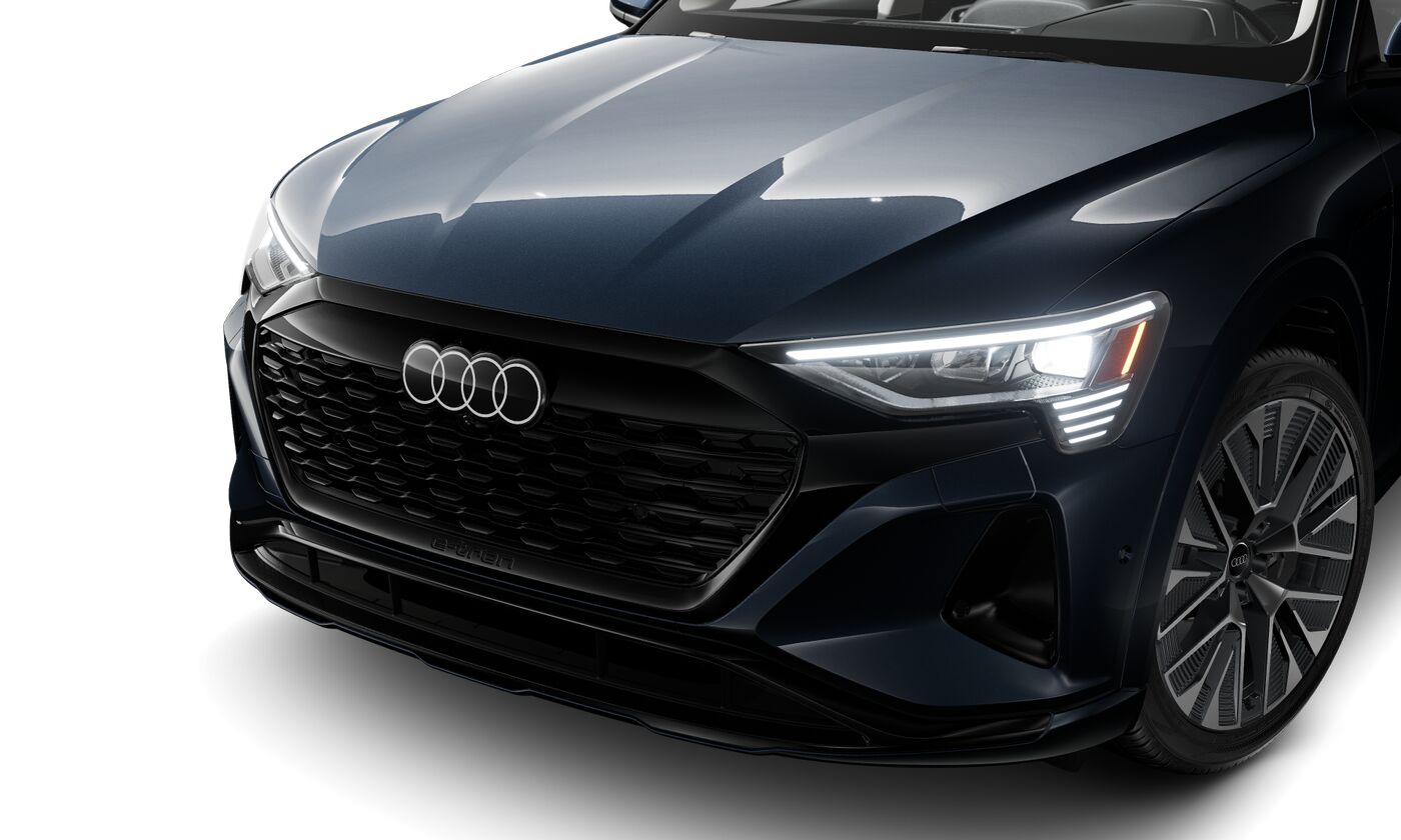2024 Audi Q8 E-tron Premium Plus photo 2