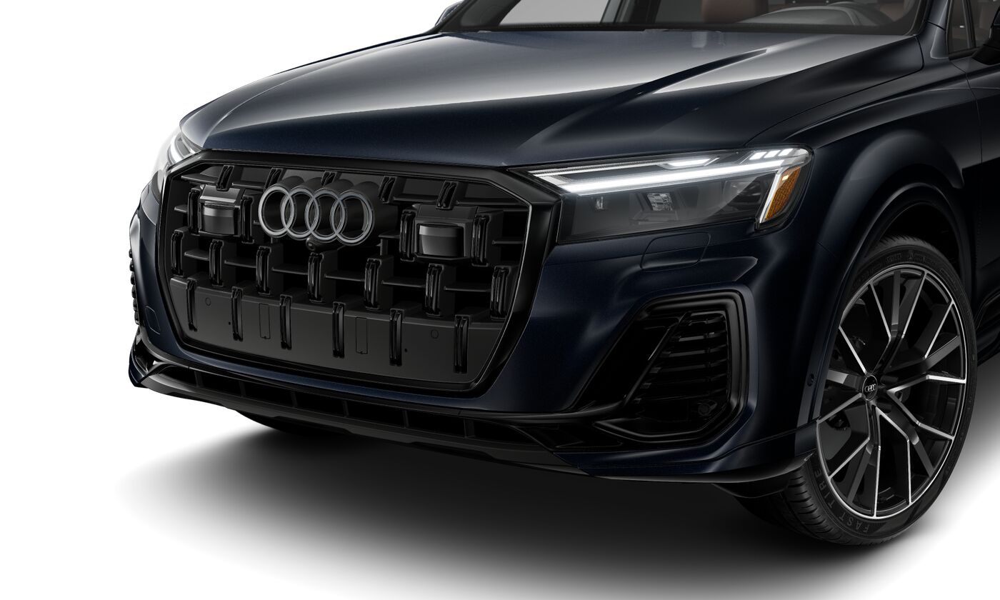 2025 Audi Q7 55 Premium Plus photo 2