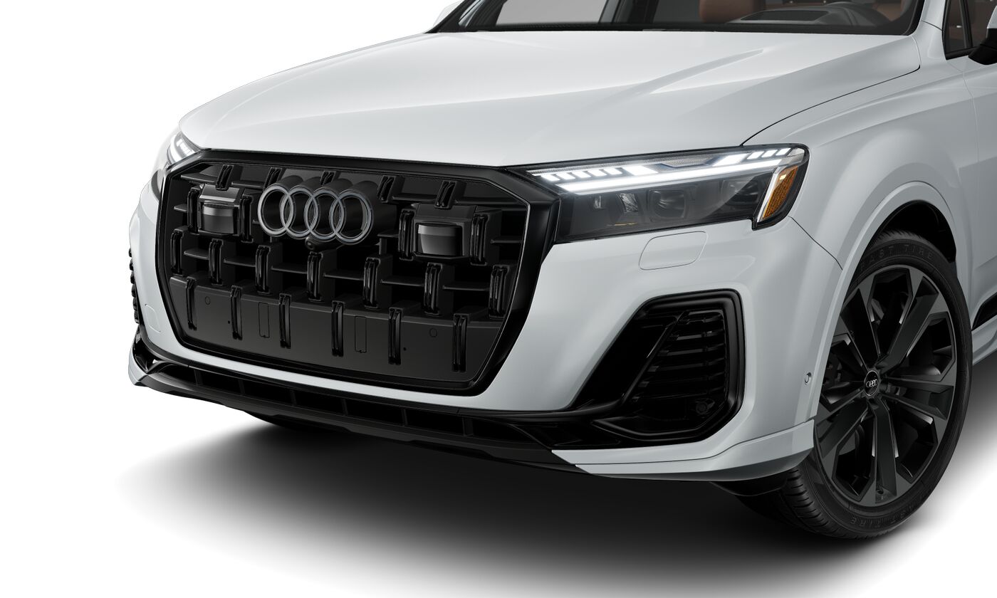 2025 Audi Q7 55 Prestige photo 2
