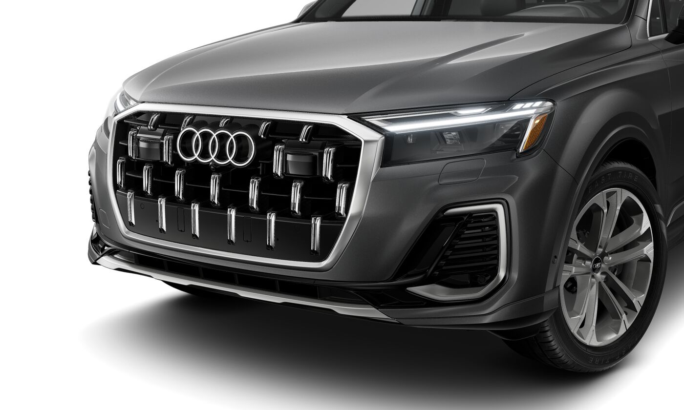 2025 Audi Q7 45 Premium Plus photo 2
