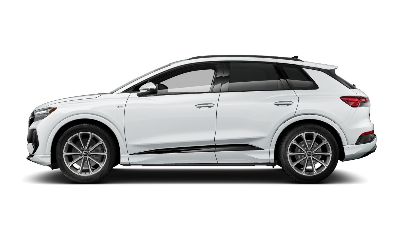 2026 Audi Q4 55 E-tron Premium Plus photo 9