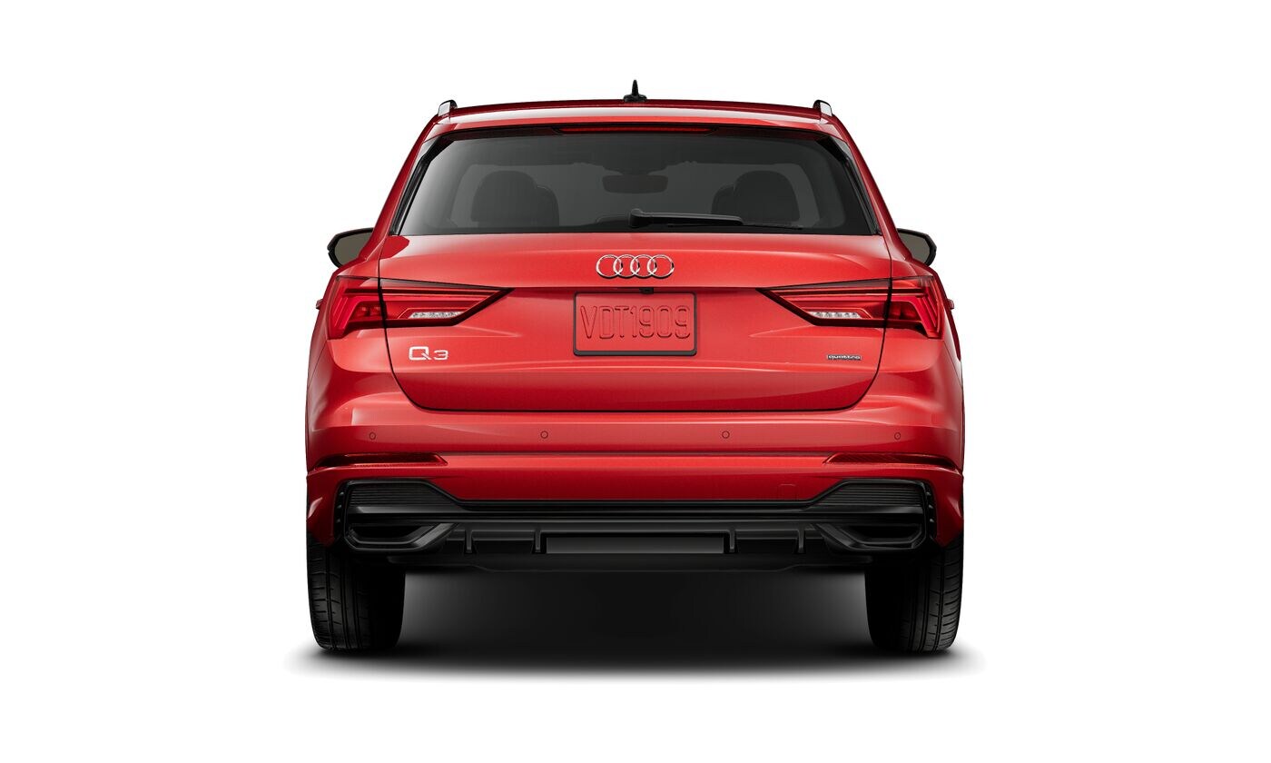 2025 Audi Q3 45 TFSI S line Premium photo 4