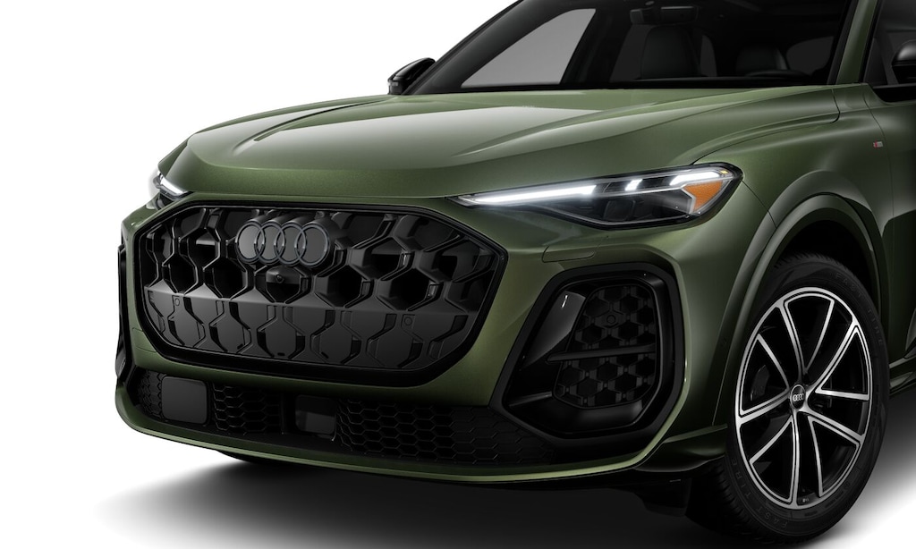 New 2025 Audi 2.0T Technik SUV