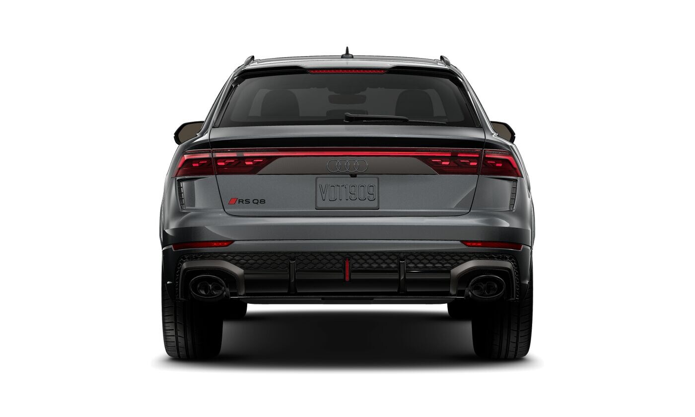 2025 Audi RS Q8 photo 4