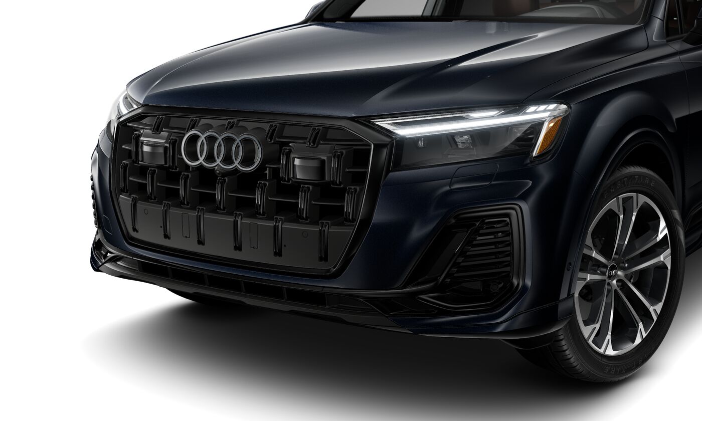 2025 Audi Q7 45 Premium Plus photo 2