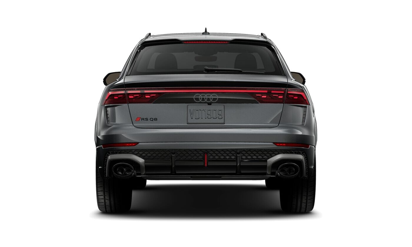 2025 Audi RS Q8 photo 4