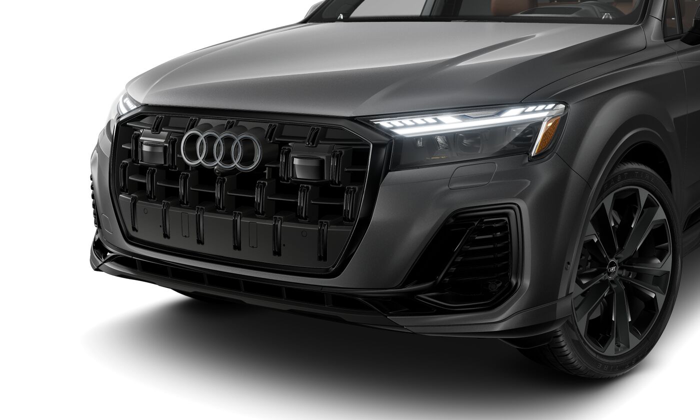 2025 Audi Q7 55 Prestige photo 2