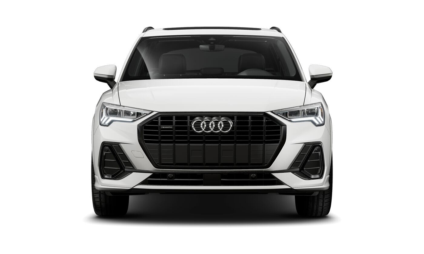 2025 Audi Q3 45 TFSI S line Premium photo 4
