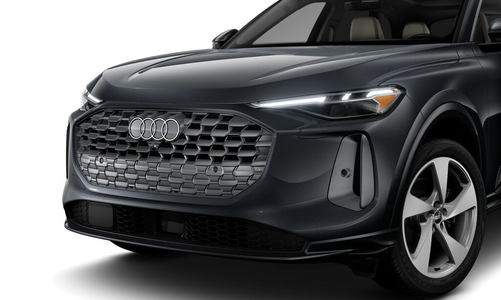 New 2025 Audi Q5 Premium Plus 2.0 TFSI quattro