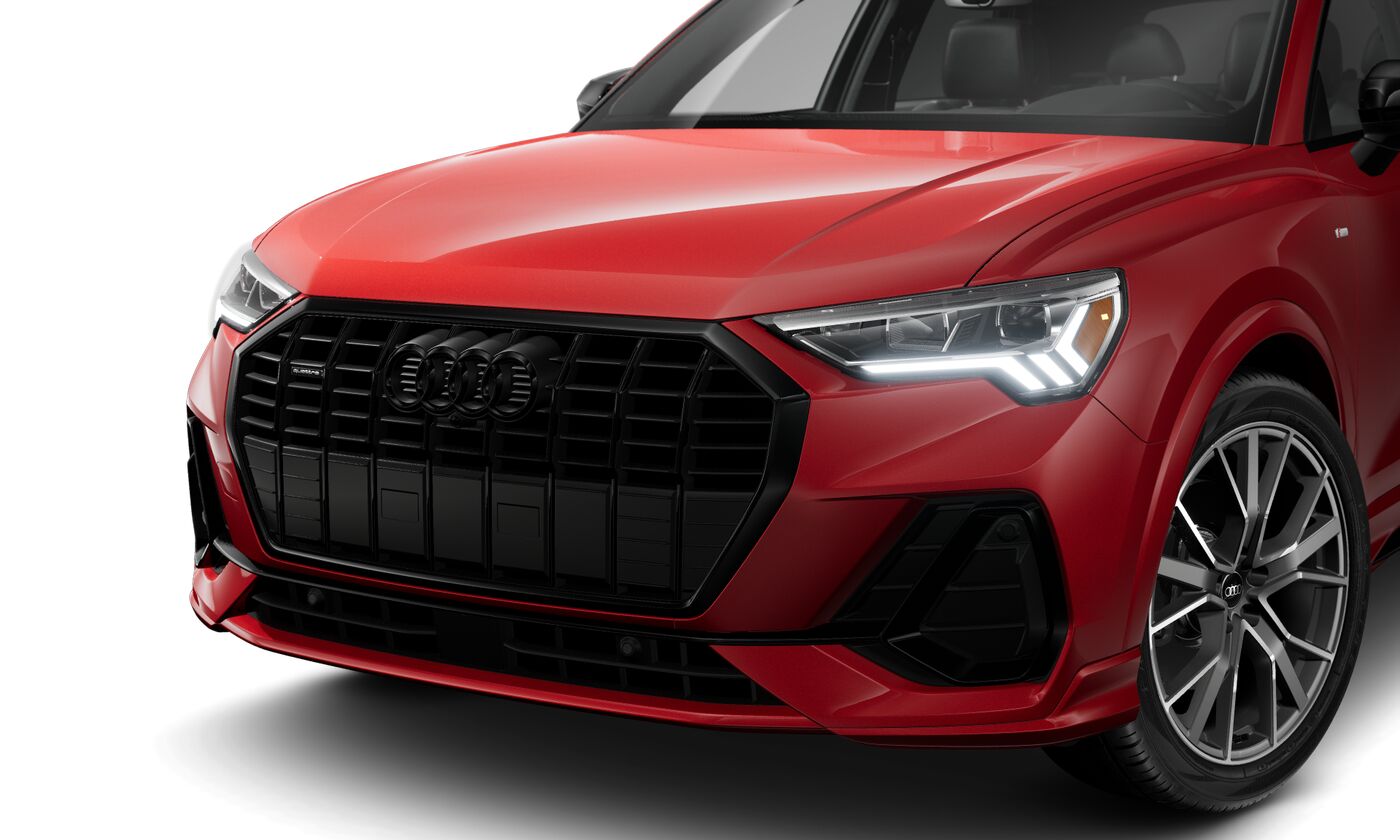 2025 Audi Q3 S line Premium Plus photo 2