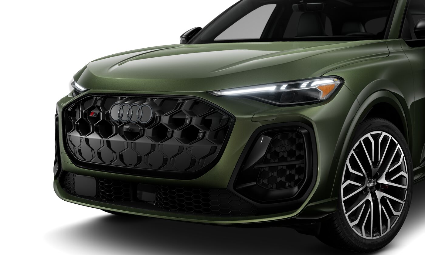 2025 Audi SQ5 Prestige photo 2
