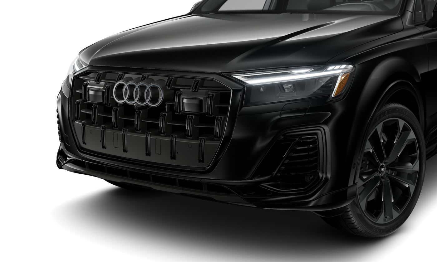 2025 Audi Q7 55 Premium Plus photo 2