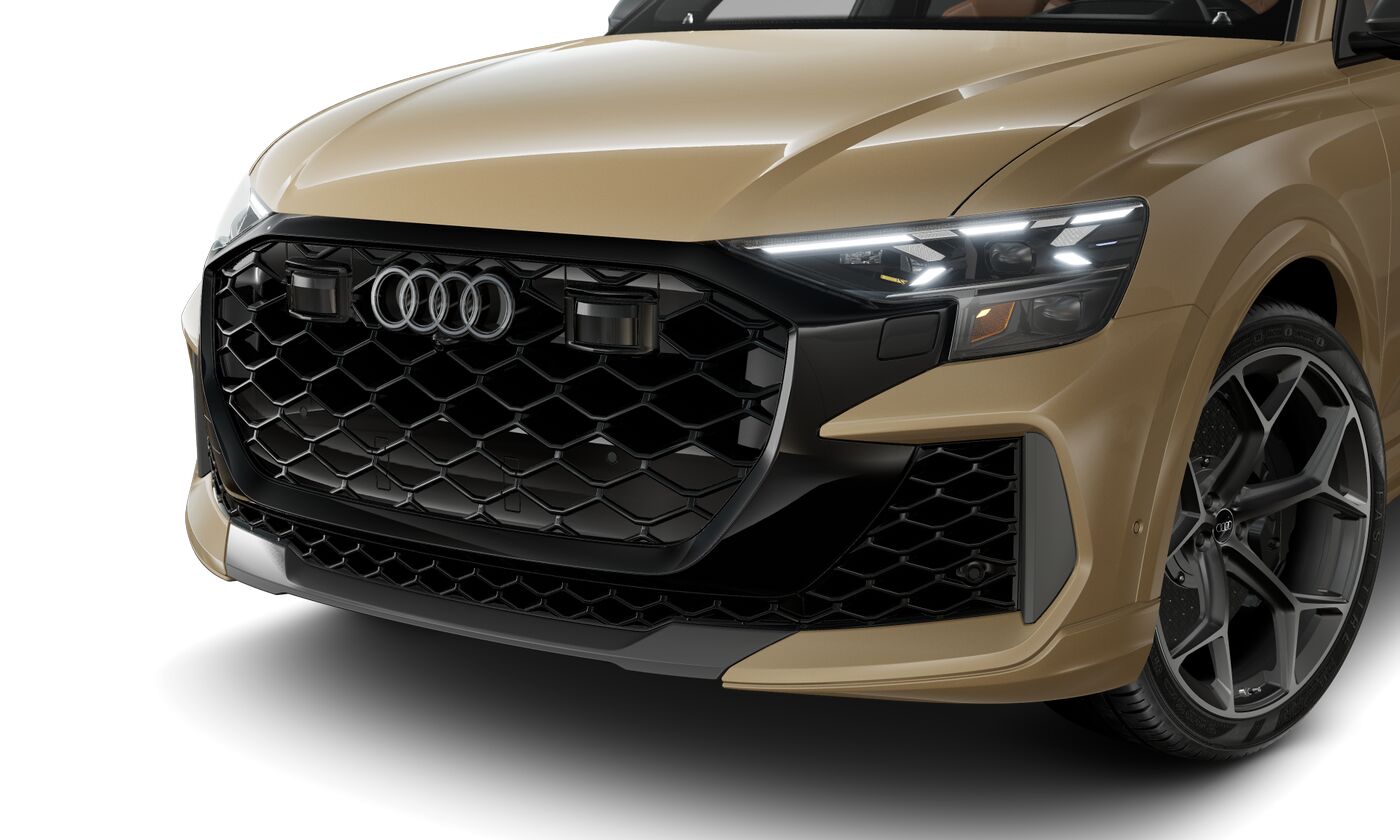 2025 Audi RS Q8 photo 2