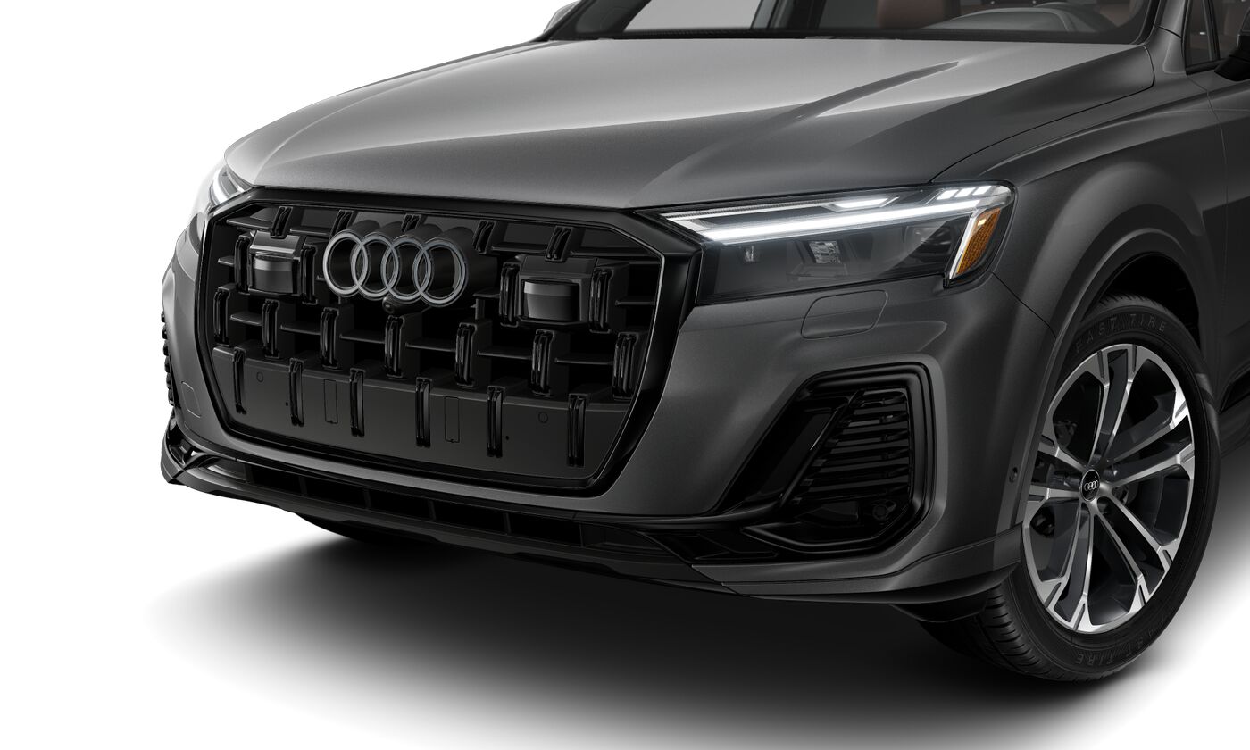 2025 Audi Q7 45 Premium Plus photo 2