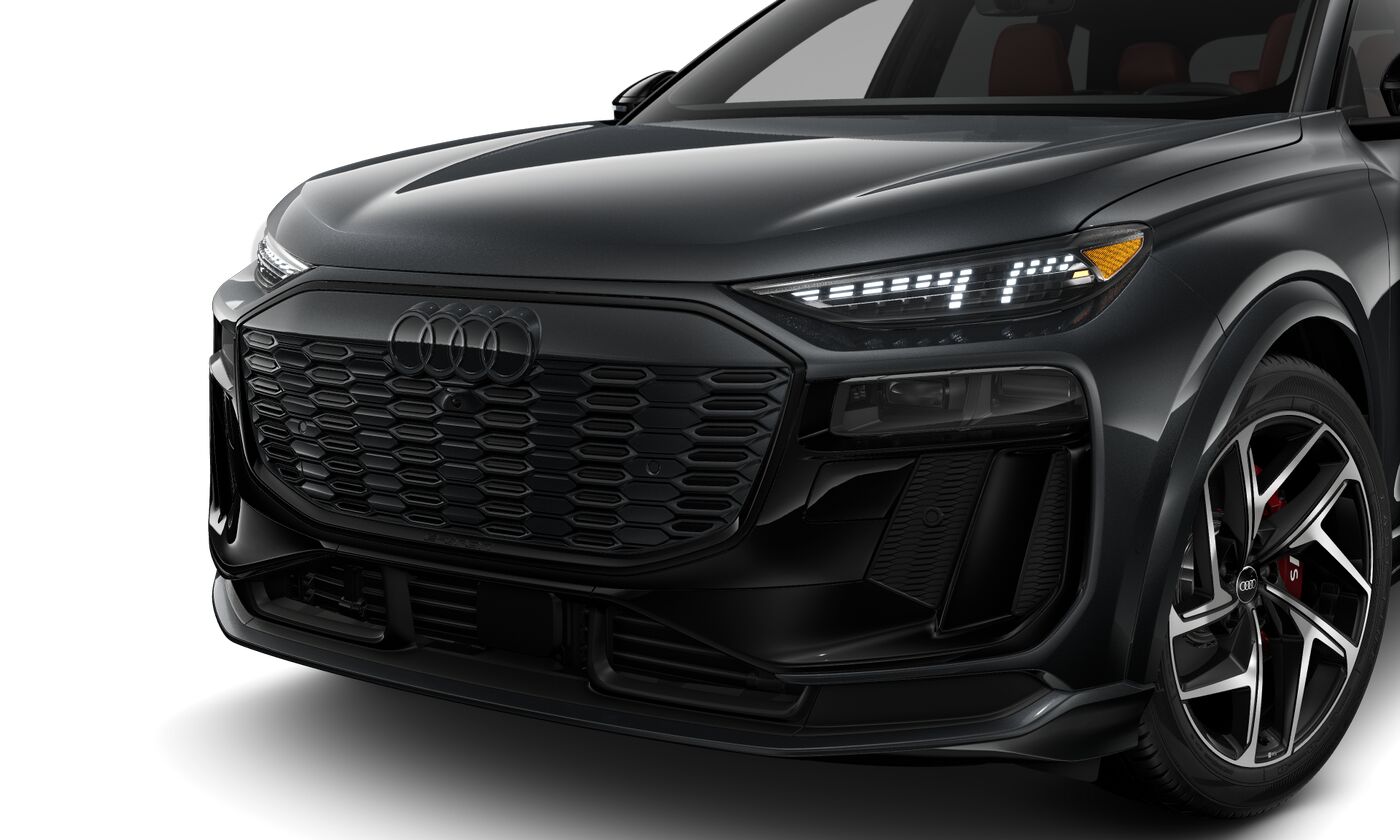 2025 Audi SQ6 photo 2